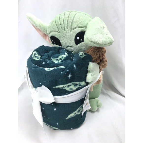 The Big One Blue Star Wars Mandalorian Kids Buddy & Throw Plush Blanket - Picture 1 of 4